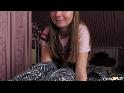 ❤️ Blondie souse BFF li a pwofondman epi li pran kom nan bouch li ️ Videyo pònografi nan ht.pornofilmtv.ru ☑